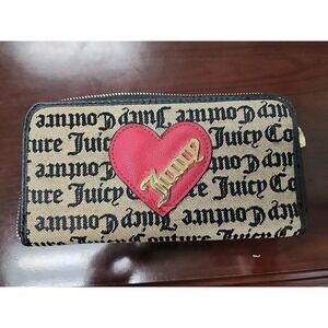 Womens Juicy Couture Cross My Heart‎ Zip Around Wallet Clutch Beige/Red!!